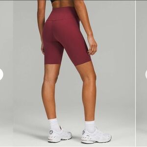 Lululemon base pace short 8” - mulled wine - size 6 - maroon color